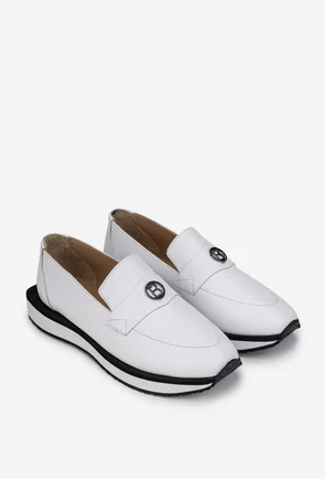Pantofi dama albi din piele naturala cu ornament