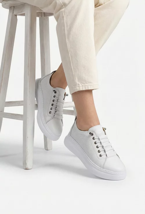 Pantofi dama albi din piele naturala cu siret elastic