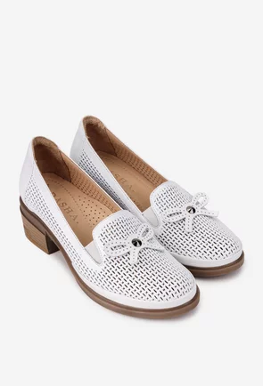 Pantofi dama albi din piele perforata