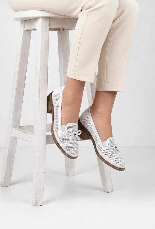 Pantofi dama albi din piele perforata