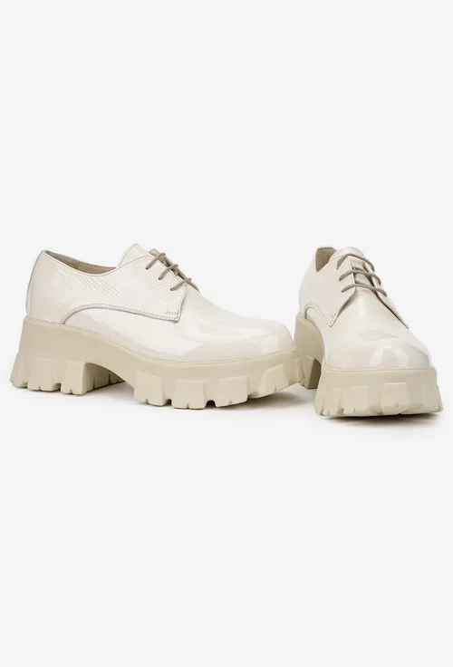 Pantofi dama bej deschis din piele lacuita