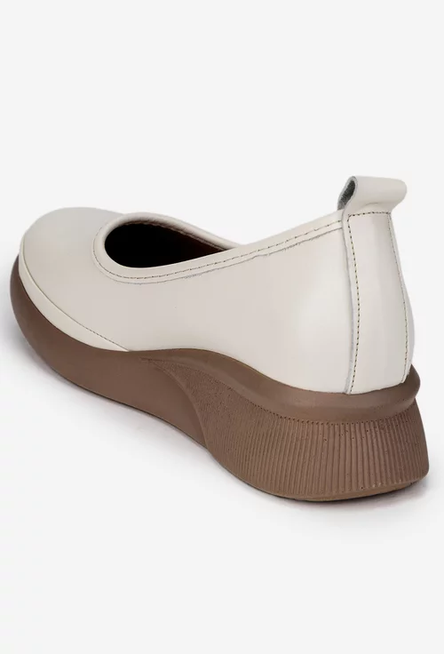 Pantofi dama bej deschis din piele naturala