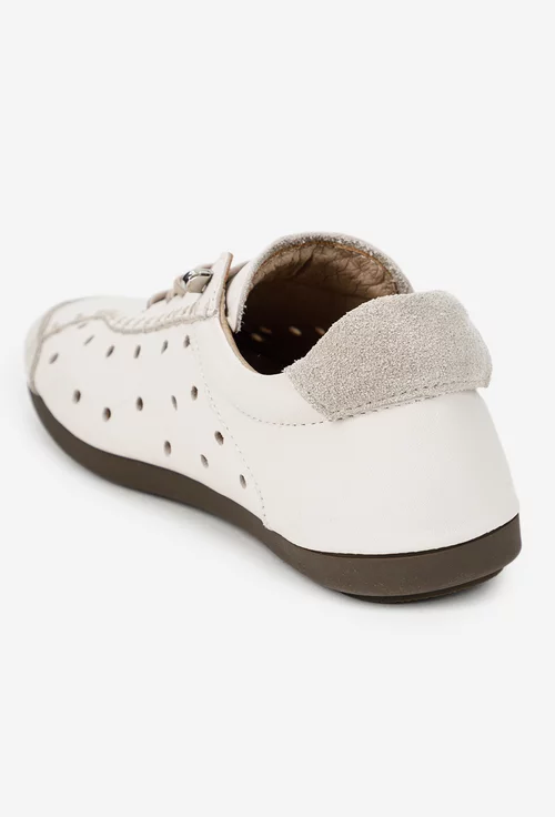 Pantofi dama bej din piele cu perforatii