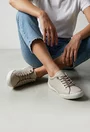 Pantofi dama bej din piele cu siret elastic