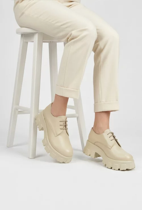 Pantofi dama bej din piele naturala