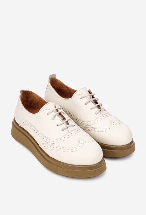 Pantofi dama bej din piele naturala cu aspect perforat