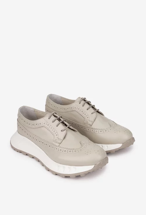 Pantofi dama bej din piele naturala cu aspect perforat