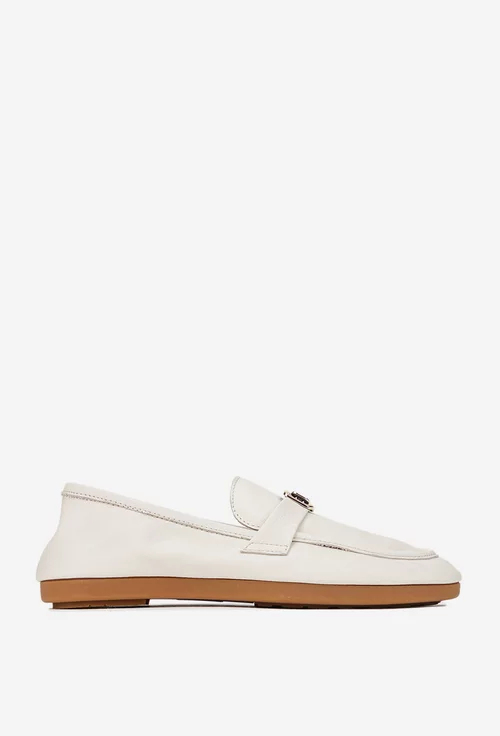 Pantofi dama bej din piele naturala cu ornament