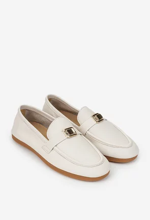 Pantofi dama bej din piele naturala cu ornament