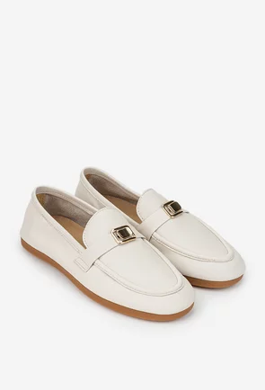 Pantofi dama bej din piele naturala cu ornament