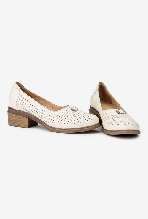 Pantofi dama bej din piele perforata