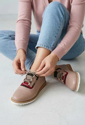 Pantofi dama bej din piele texturata