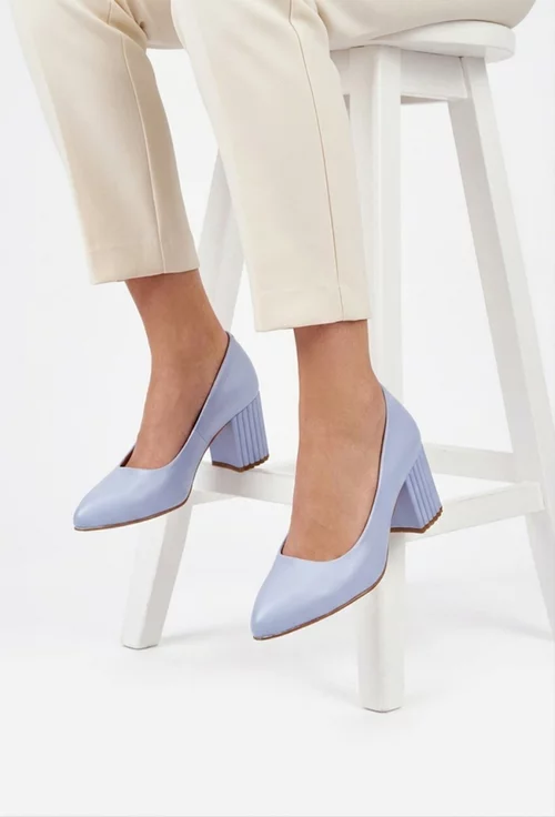 Pantofi dama bleu din piele naturala cu model pe toc picture - 2