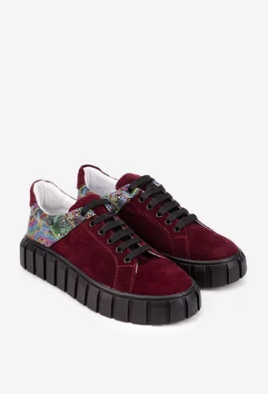 Pantofi dama bordo din piele intoarsa cu detalii multicolore