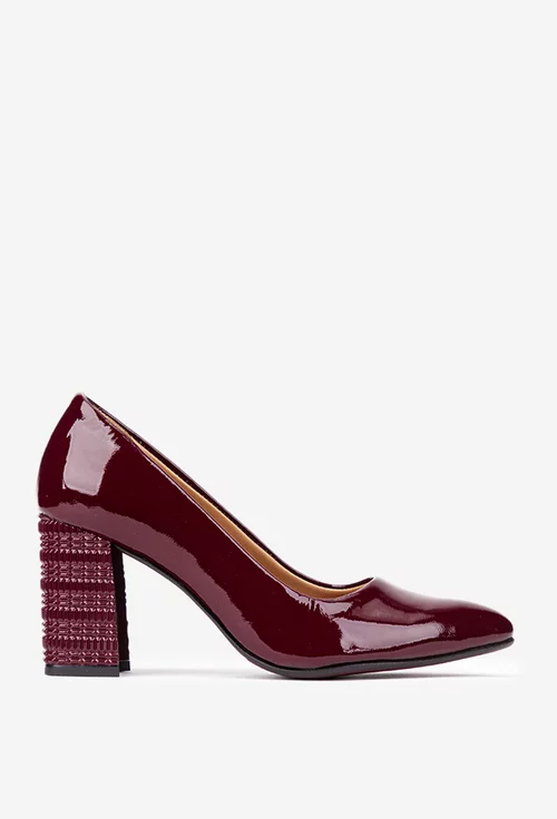 Pantofi dama bordo din piele lacuita cu toc deosebit