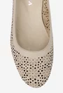 Pantofi dama crem din piele cu model perforat