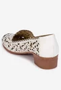 Pantofi dama crem din piele naturala cu model perforat