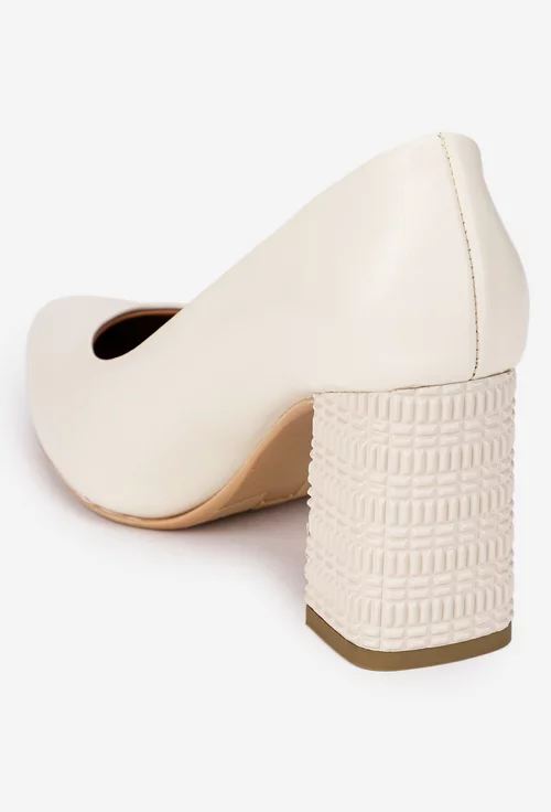 Pantofi dama crem din piele naturala cu toc deosebit
