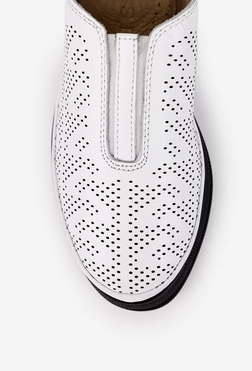 Pantofi dama din piele alba cu model perforat