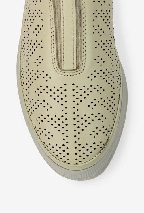 Pantofi dama din piele bej cu model perforat