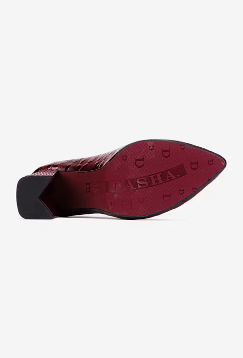 Pantofi dama din piele bordo cu model si toc deosebit
