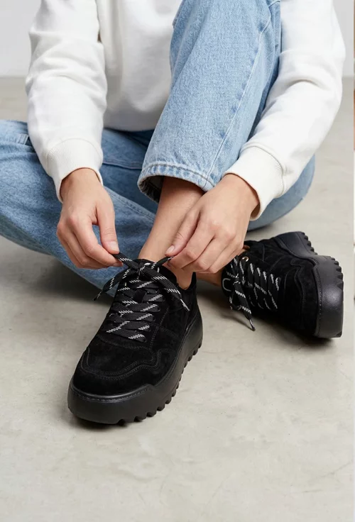 Pantofi dama din piele intoarsa neagra