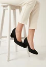 Pantofi dama din piele intoarsa neagra cu toc