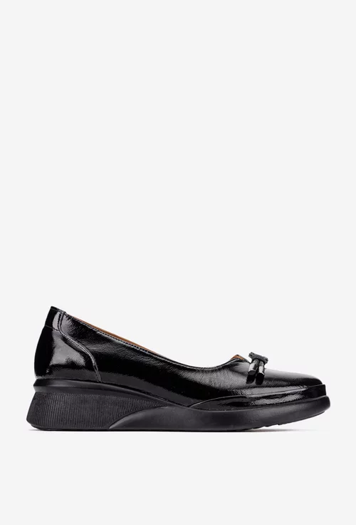 Pantofi dama din piele lacuita neagra