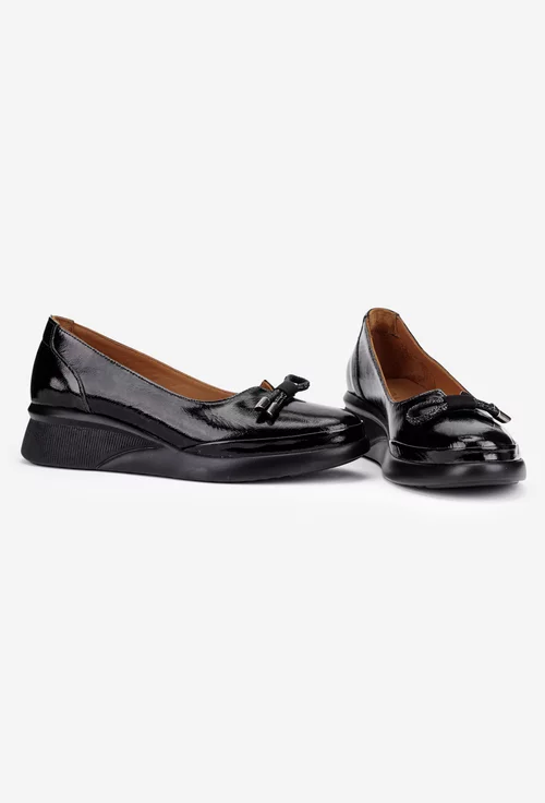 Pantofi dama din piele lacuita neagra