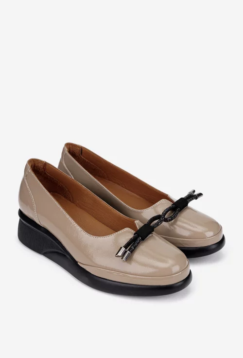Pantofi dama din piele lacuita taupe