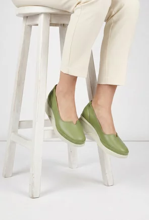 Pantofi dama din piele naturala verde