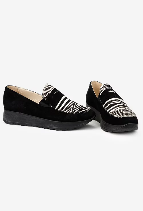 Pantofi dama din piele neagra cu detalii albe picture - 5