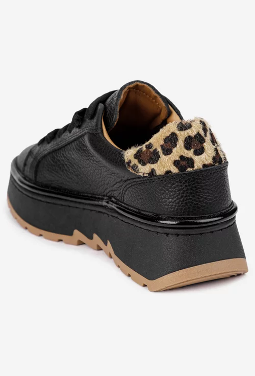 Pantofi dama din piele texturata neagra cu imprimeu