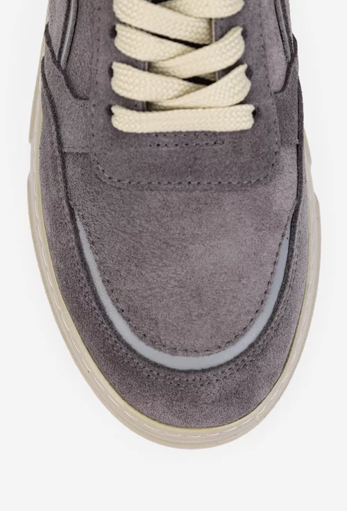 Pantofi dama gri confectionati din piele intoarsa