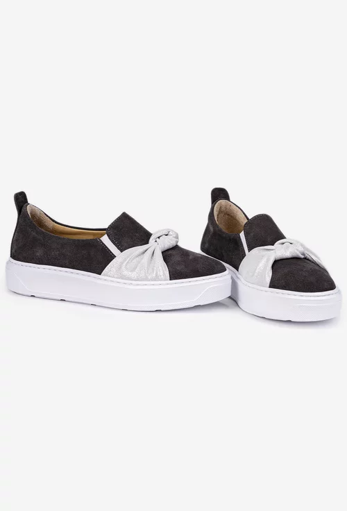Pantofi dama gri din piele intoarsa cu elastic