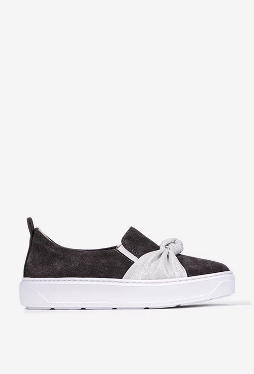 Pantofi dama gri din piele intoarsa cu elastic