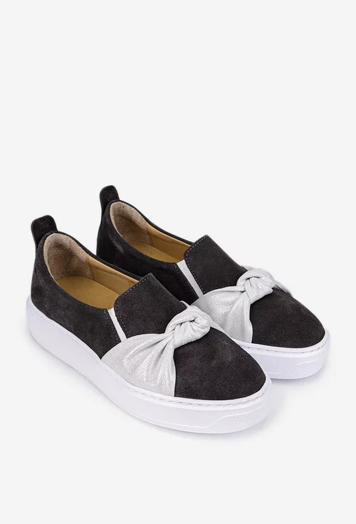 Pantofi dama gri din piele intoarsa cu elastic