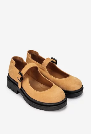 Pantofi dama maro deschis din piele intoarsa
