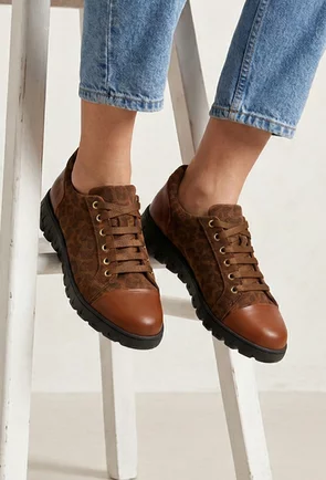 Pantofi dama maro din piele cu imprimeu animal print