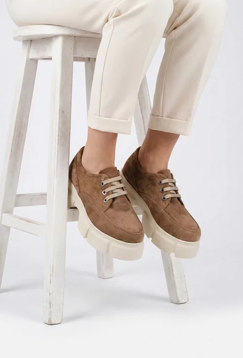 Pantofi dama maro din piele intoarsa