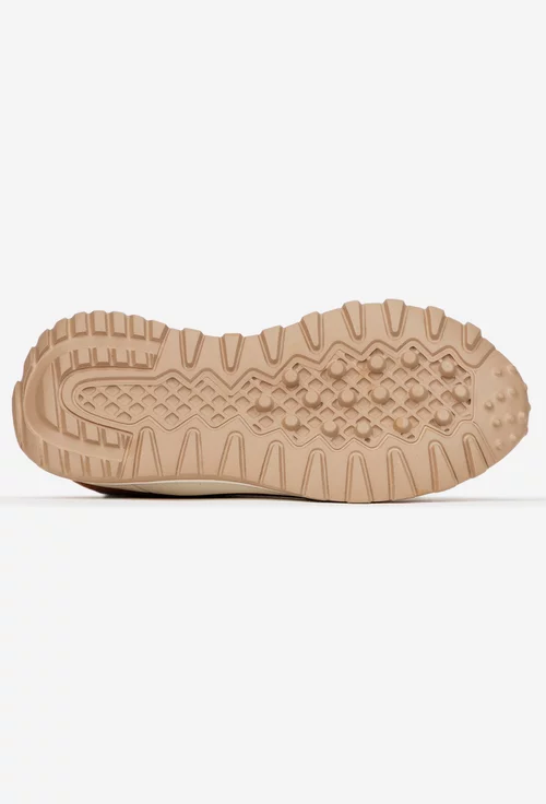 Pantofi dama maro din piele intoarsa cu aspect perforat