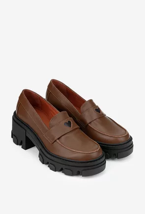 Pantofi dama maro din piele naturala cu ornament