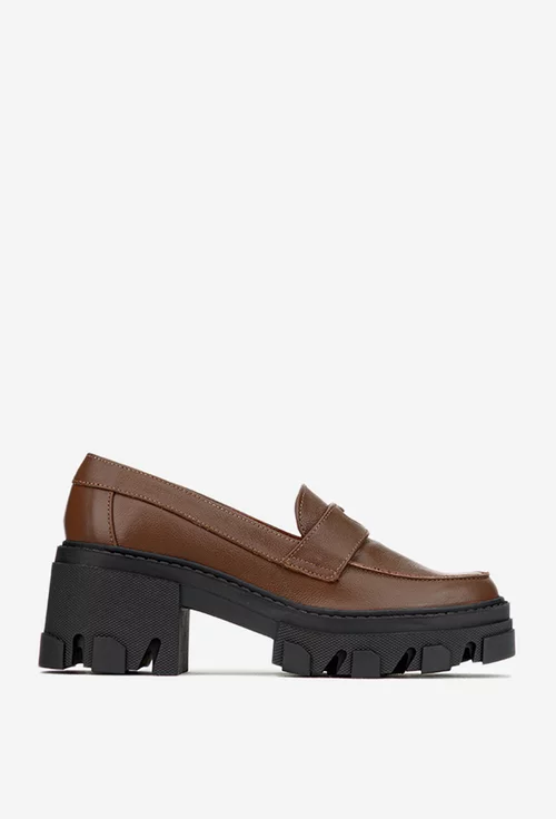 Pantofi dama maro din piele naturala cu ornament picture - 2