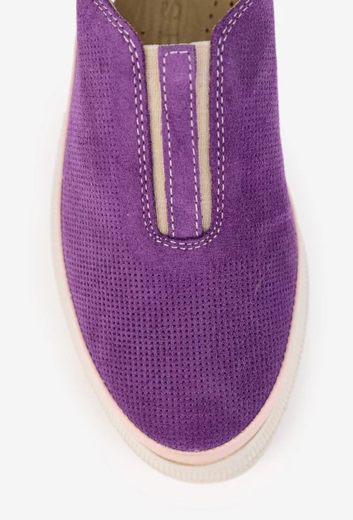 Pantofi dama mov din piele intoarsa cu aspect perforat