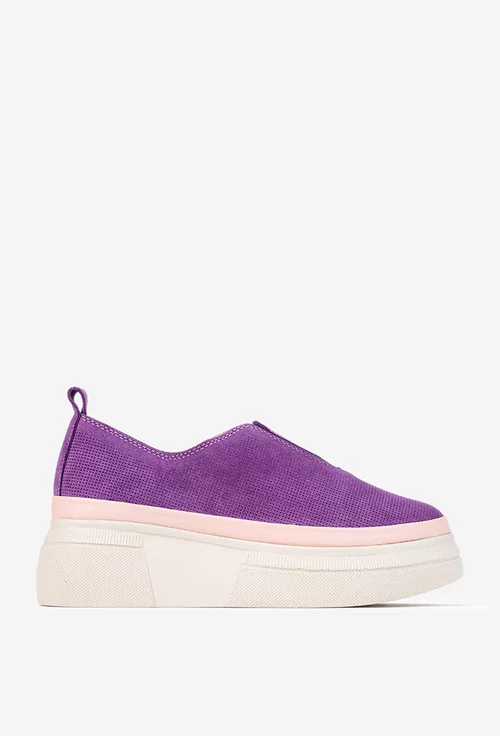 Pantofi dama mov din piele intoarsa cu aspect perforat