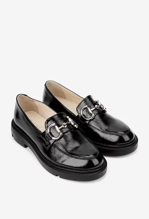 Pantofi dama negri confectionati din piele lacuita