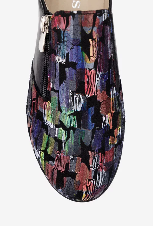 Pantofi dama negri cu detalii multicolore din piele naturala