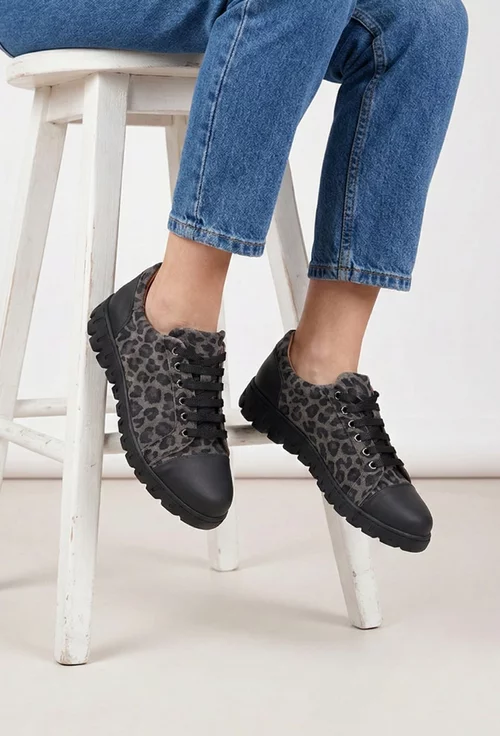 Pantofi dama negri din piele cu detalii animal print