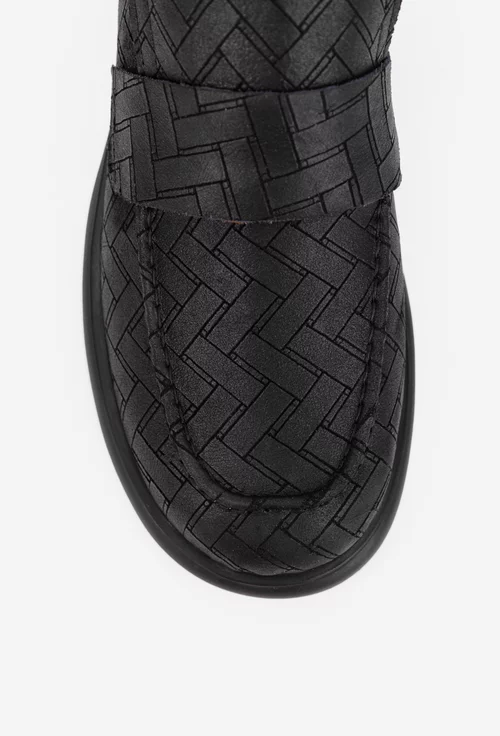 Pantofi dama negri din piele cu model