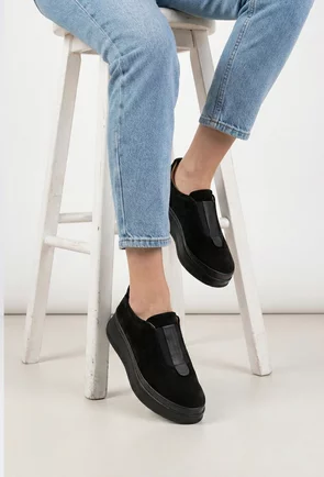 Pantofi dama negri din piele intoarsa